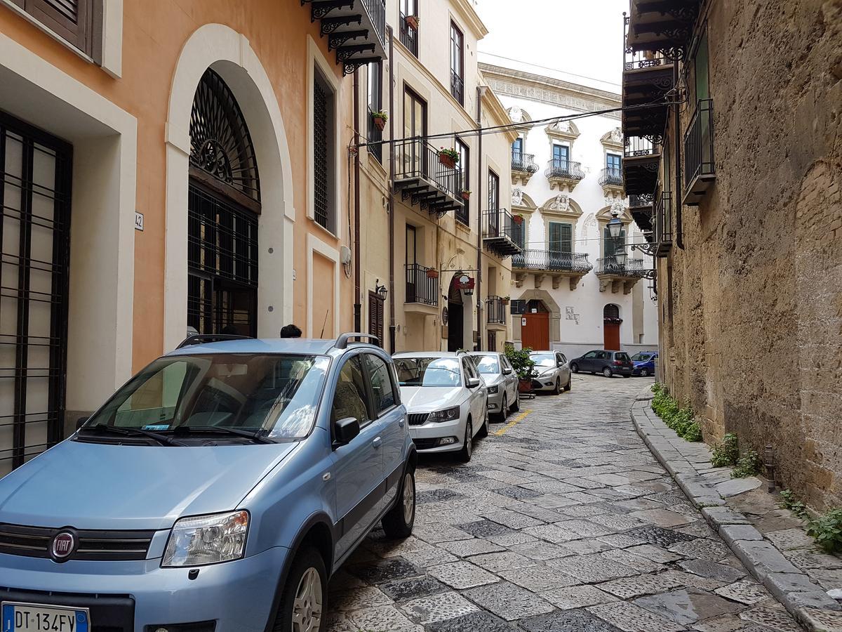 Bed & Parking Apartman Palermo Kültér fotó